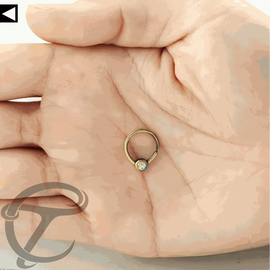 BrasSeptum. 019 Whiteopal (Syth).webp