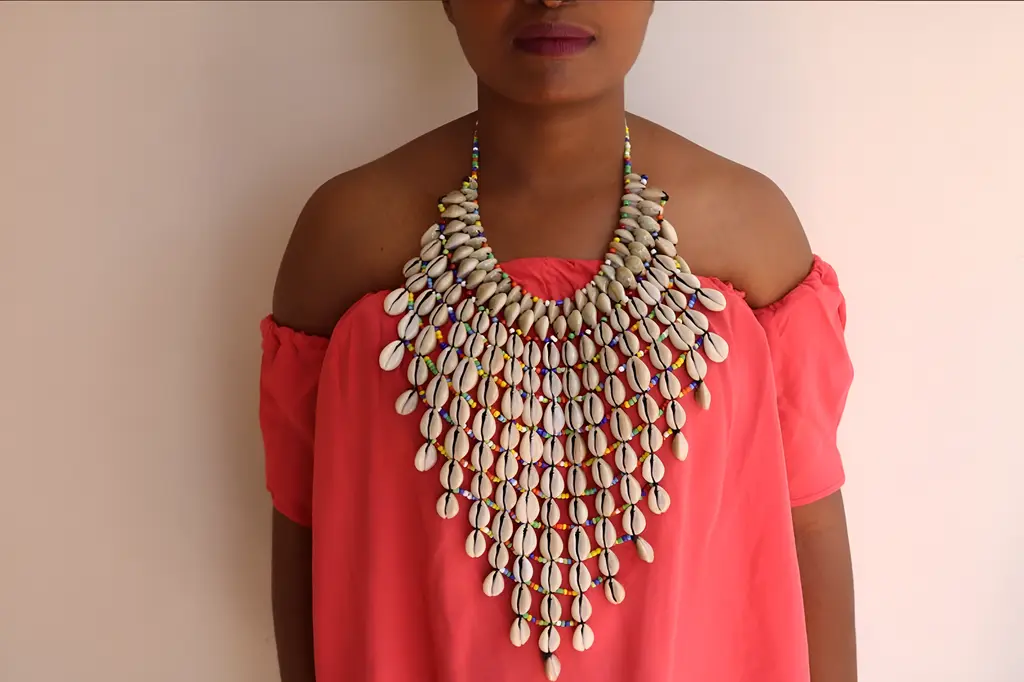Cowrie Shell Necklace.webp
